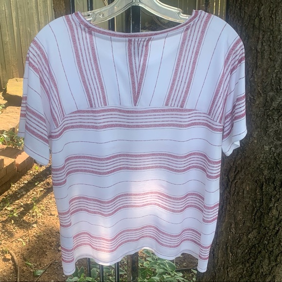 🍄 PRICE SLASHED 🍄 NEW Old Navy T-shirt. Lightweight. Size SP - Picture 4 of 4